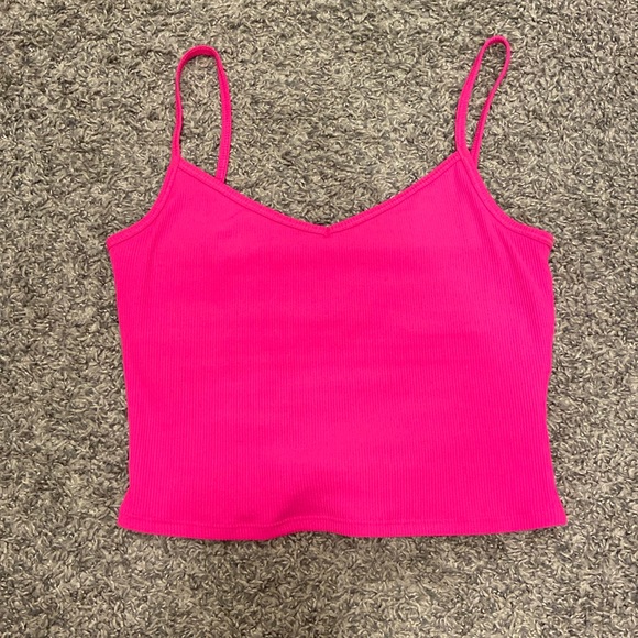 Crop top - Picture 1 of 3